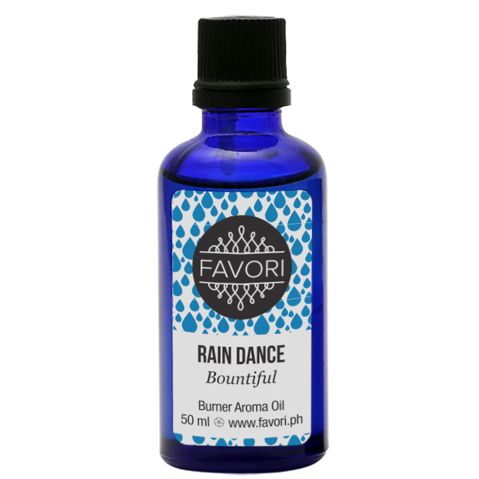 Blue glass bottle of FAVORI Rain Dance Aerator/Diffuser (AD) Aroma Oil, 50 ml.
