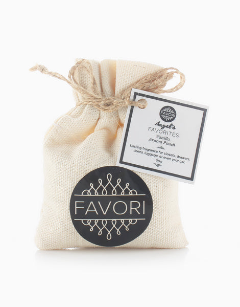 A small canvas drawstring pouch with a FAVORI Scents label, accompanied by a product tag indicating a Vanilla Aroma Pouch fragrance.