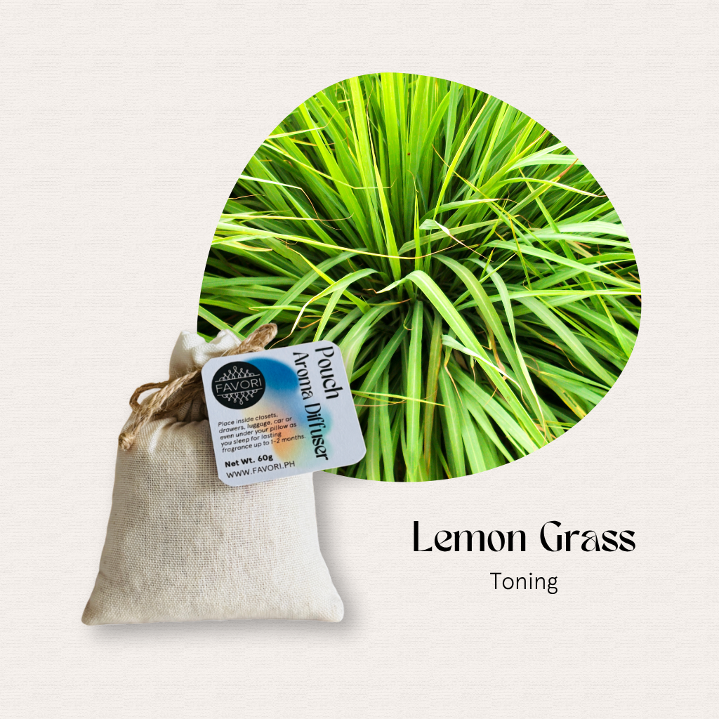 A beige FAVORI Scents PAD sits by lemongrass, labeled Lemon Grass Toning—ideal for aroma diffuser use.