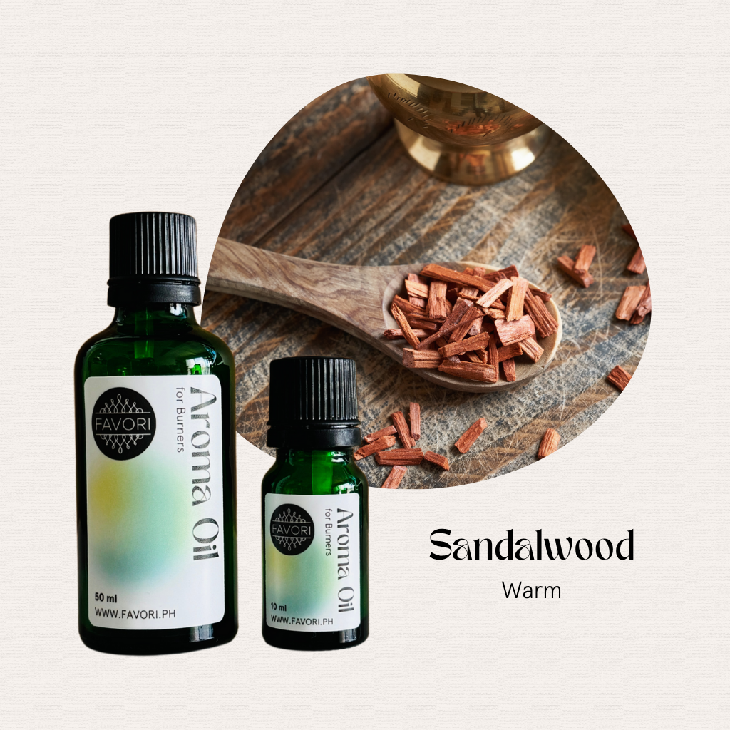 Two green FAVORI Scents Burner Aroma Oils with sandalwood chips; text reads Sandalwood Warm.