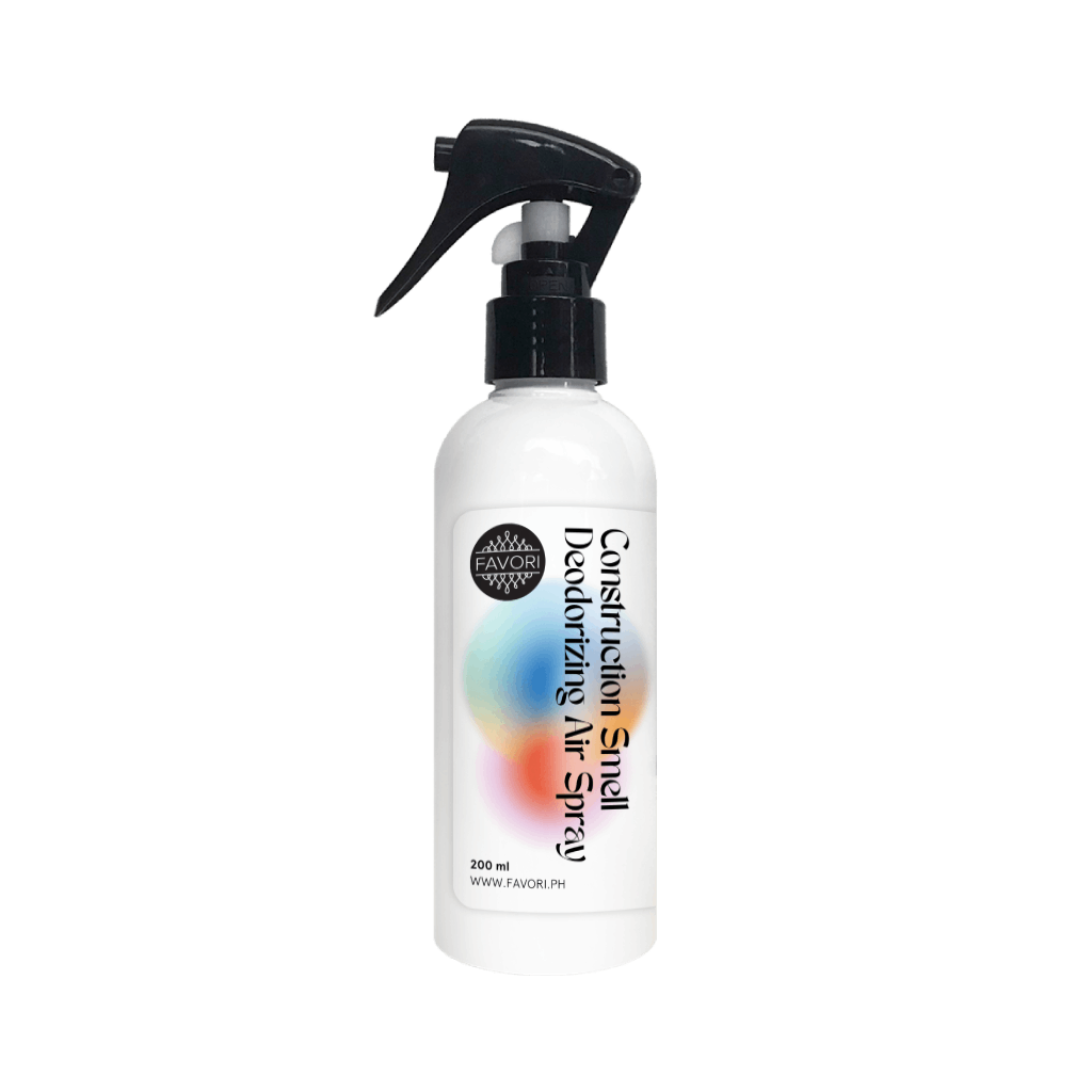 FAVORI Scents Contruction Deodorizing Air Spray (AS) in a white spray bottle with black trigger nozzle.